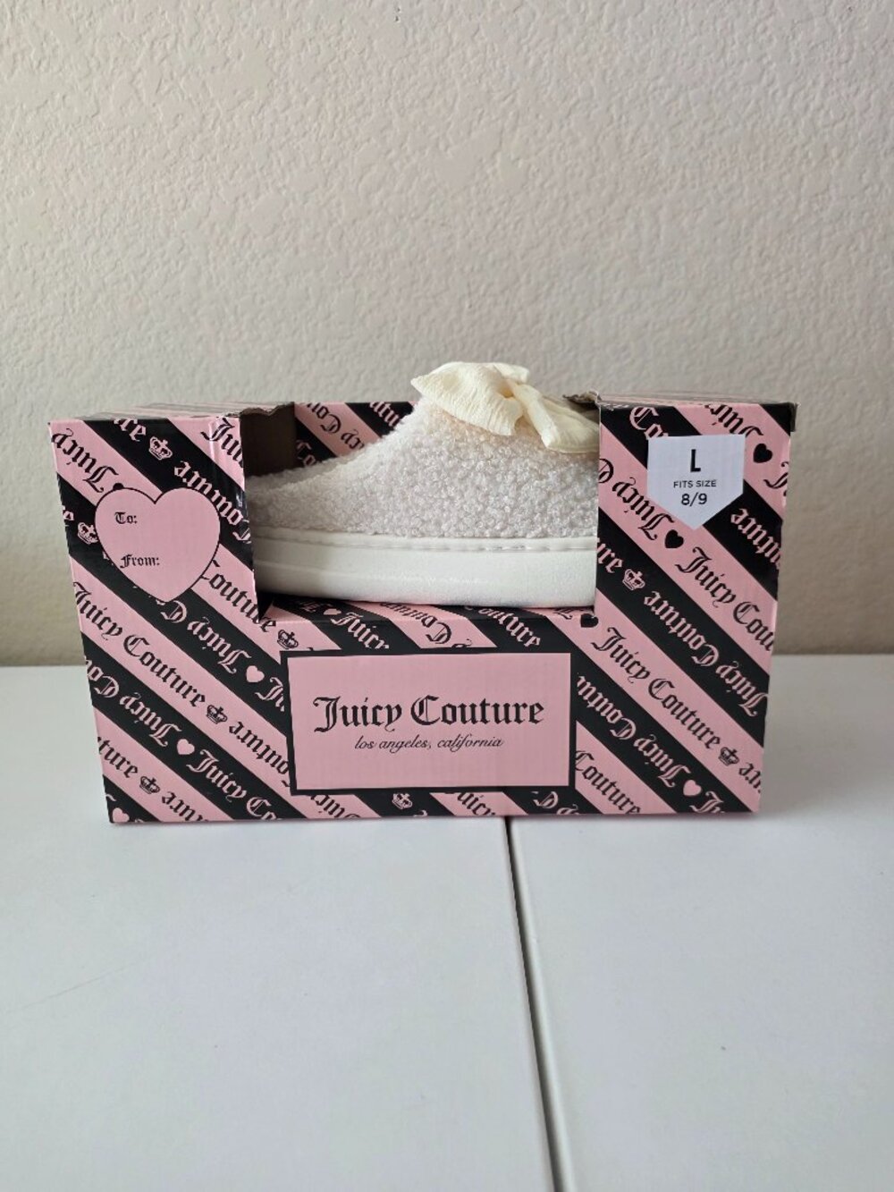 Juicy Couture Slip On House Shoe Slippers Women Large 8/9 Light Taupe